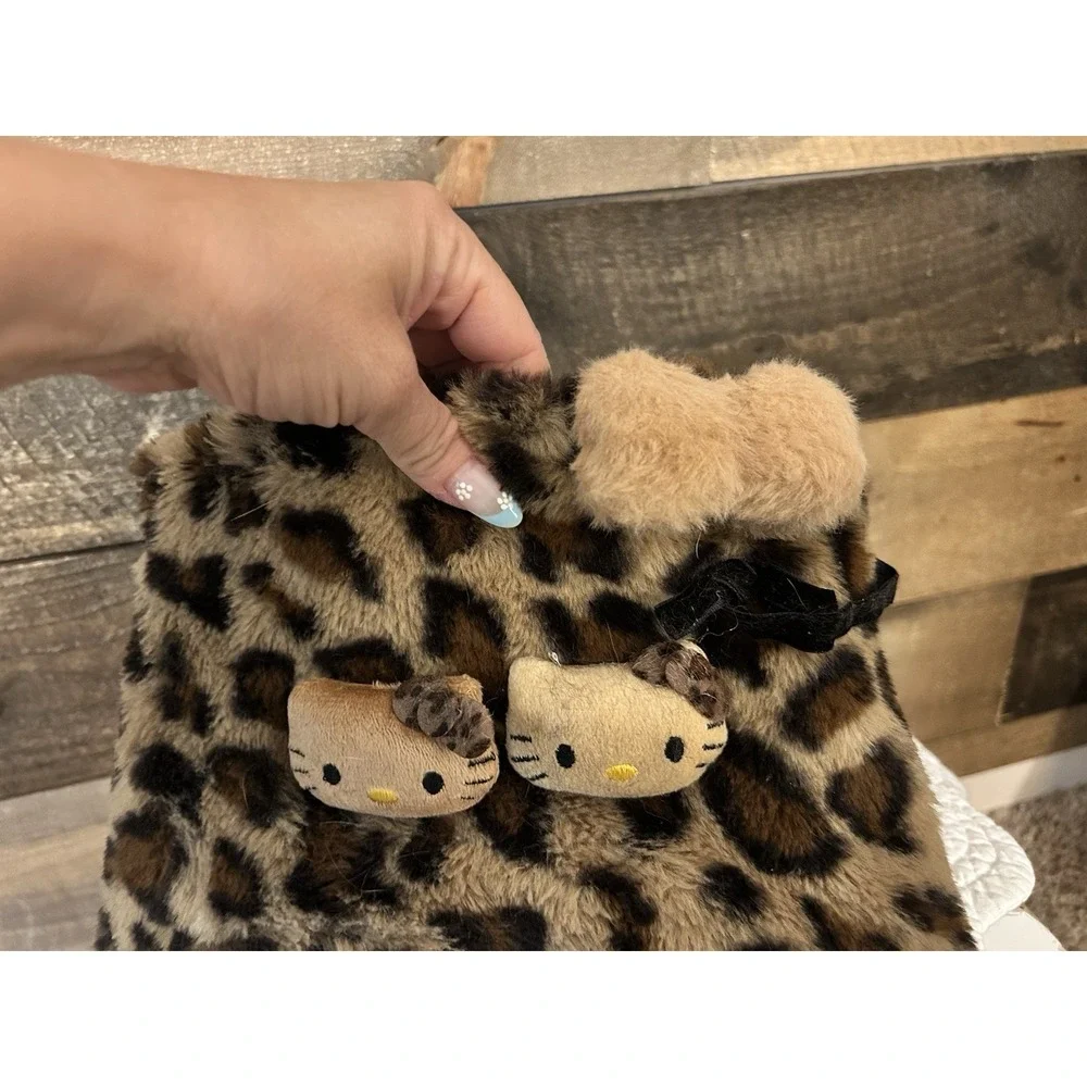 Hello Kitty Leopard Print Plush Tote‎ Bag- faux fur Never Used